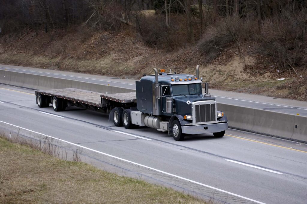 Step Deck Truck 